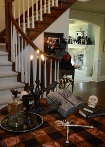 Our entrance Foyer .... frightfully beckoning